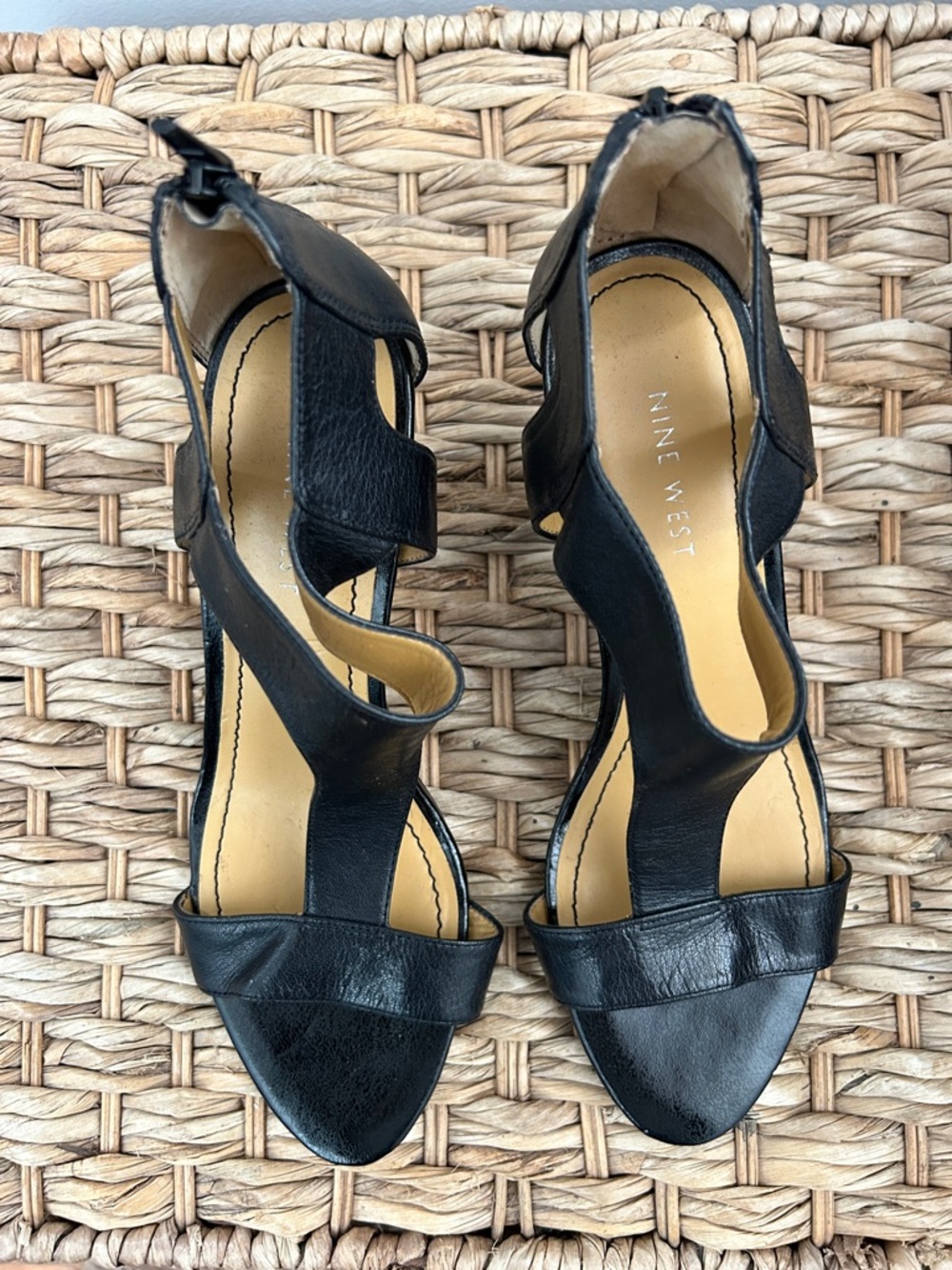 Nine West Black Leather Strappy Open-Toe Heels